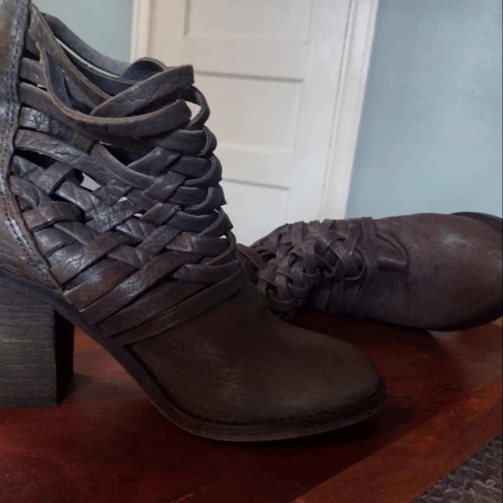 Free People Carrera Woven Leather Ankle Boots - Picture 10 of 11
